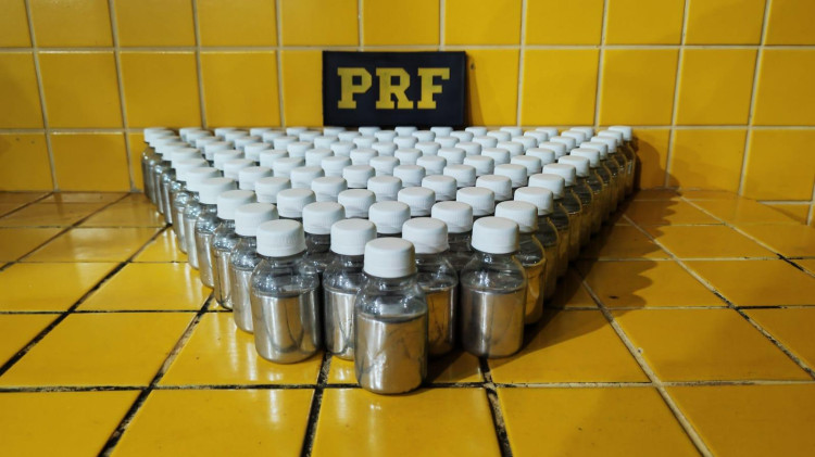 PRF apreende 100 kg de mercúrio em Pontes de Lacerta