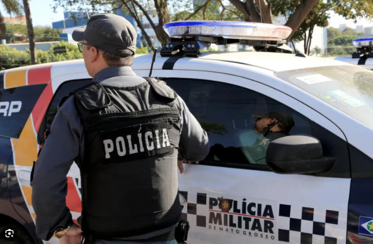 PM prende suspeito de esfaquear atual de ex-namorada