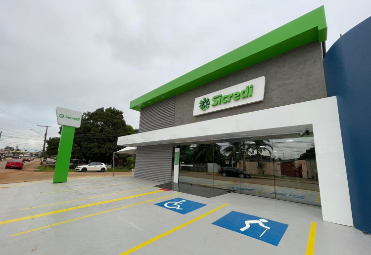 Sicredi inaugura agência em Humaitá-AM e comemora expansão do cooperativismo de crédito no Estado