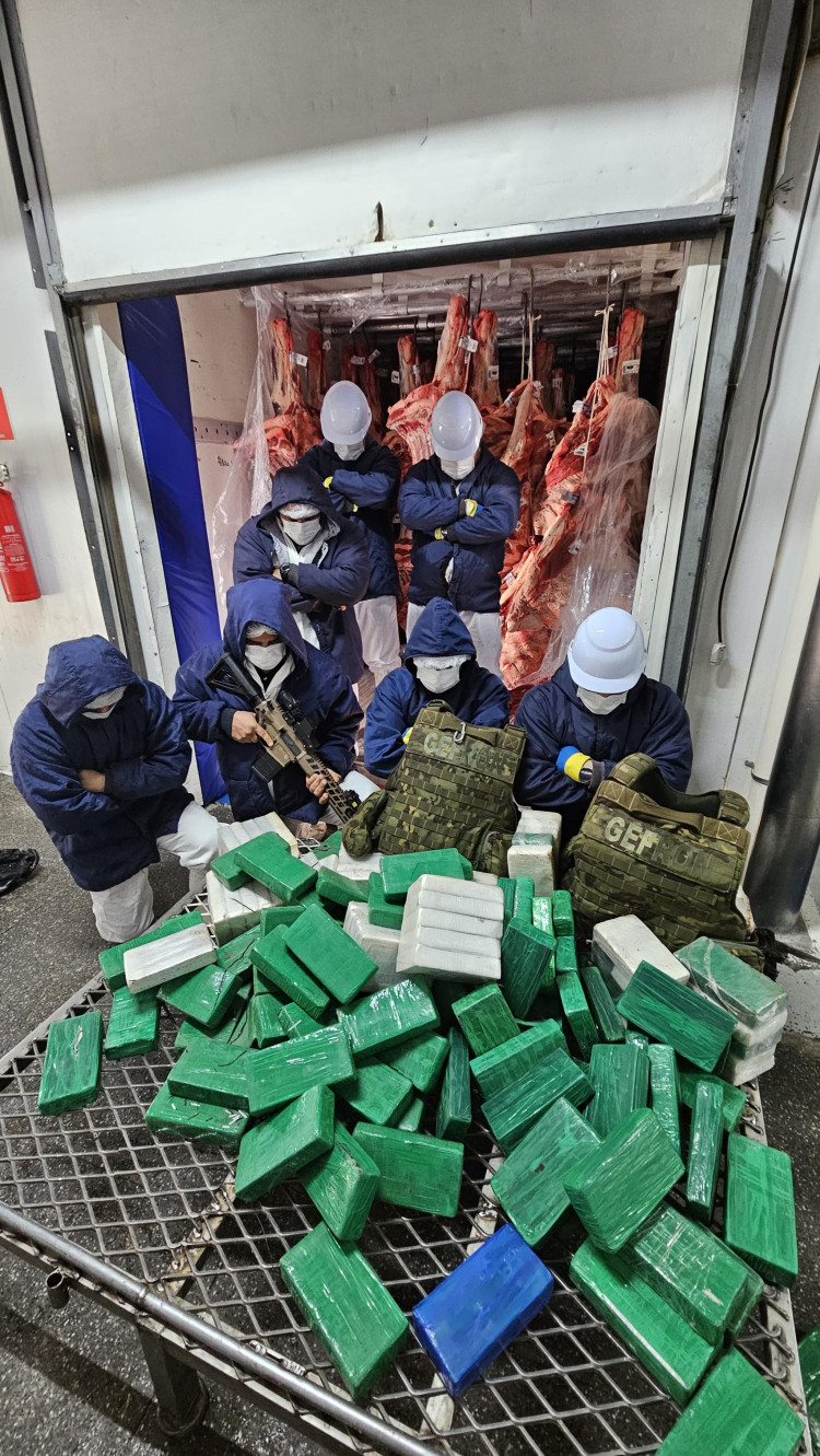 Forças de Segurança Interceptam 167,5 kg de Cocaína em carga alimentícia em Cáceres