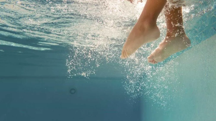 FATALIDADE: Criança de dois anos morre afogado em piscina em Pontes e Lacerda