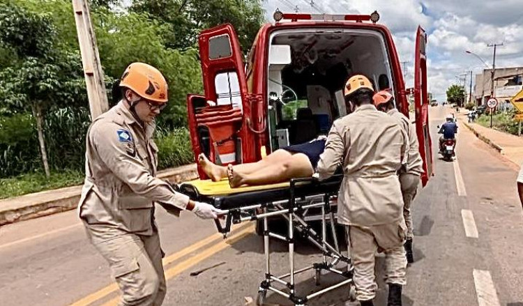 Idosa fica ferida em acidente de trânsito na BR-174
