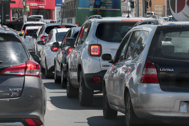 Pagamento do IPVA 2025 terá três datas de vencimento conforme final da placa