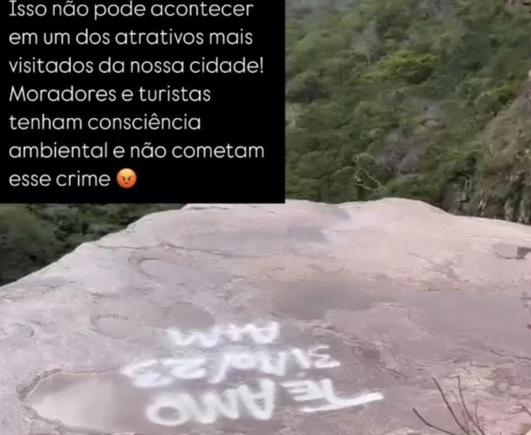Vandalismo em patrimônio natural de Vila Bela da Santíssima Trindade