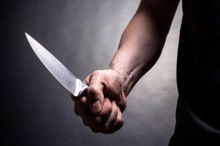 Suspeito invade casa durante a madrugada e tenta matar home a facadas em Vila Bela