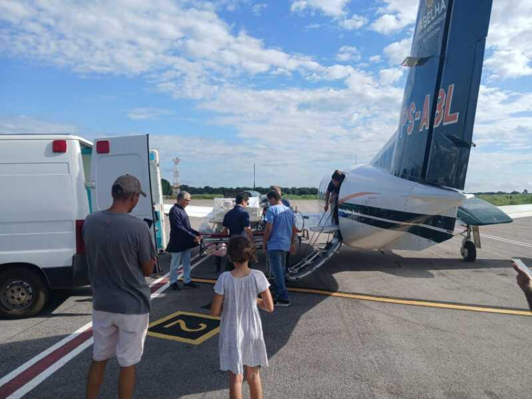 Recém-nascida que aguardava ser transferida em Cáceres é encaminhada em UTI aérea para hospital em Goiânia