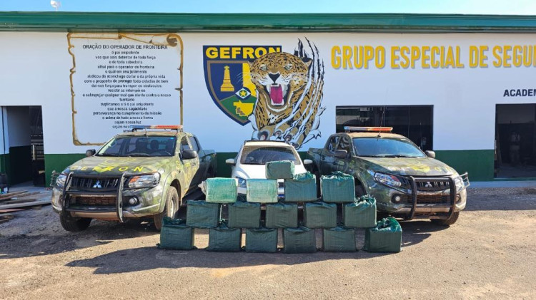 Gefron apreende mais de 480 quilos de cocaína e provoca prejuízo de R$ 8,9 milhões às facções criminosas