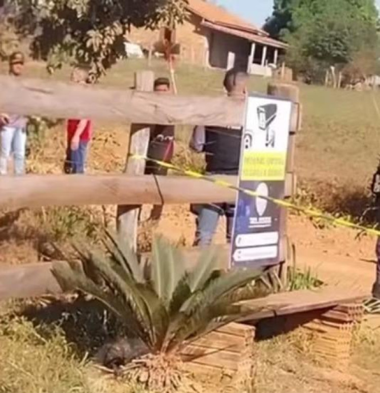 Indígena morre ao bater em caminhão, família se revolta e aponta flechas para polícias em Conquista D’Oeste