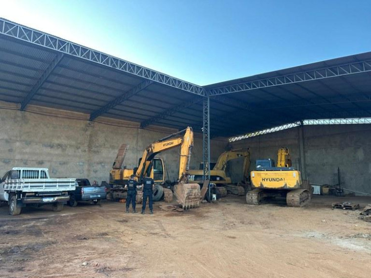 PF, com apoio do Exército Brasileiro, deflagra operação contra a extração ilegal de ouro em Pontes e Lacerda