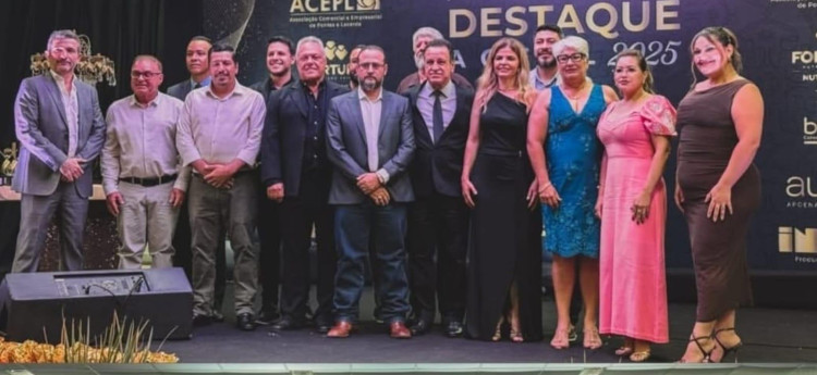 Destaque Acepl 2025 nos seus detalhes celebra a força do comércio em noite de glamour e celebração