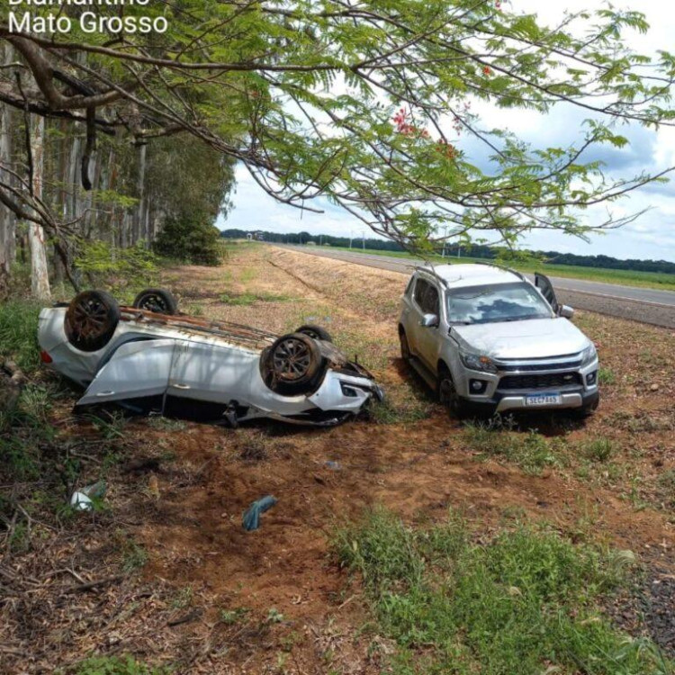Família de Comodoro se envolve em acidente na BR-364
