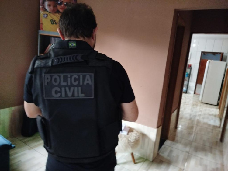 Polícia Civil prende suspeito em furto de caminhonetes em Araputanga