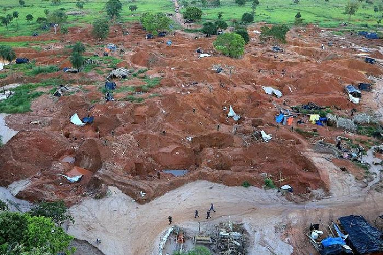 Corpo de mulher é encontrado próximo à ponte do Sararé