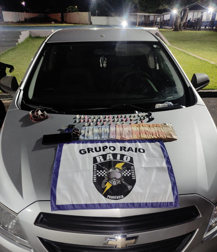 Denúncia leva à prisão de suspeito com pasta base e dinheiro em Pontes e Lacerda