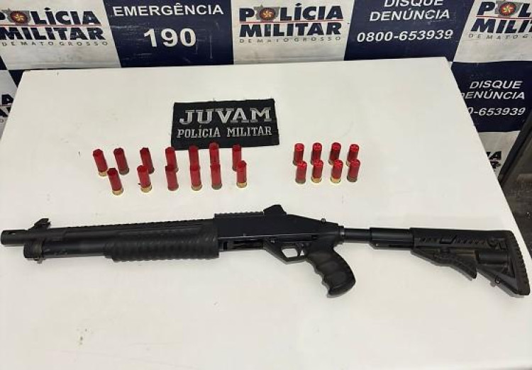 Espingarda calibre 12 é apreendida em operação policial na zona rural de Cáceres