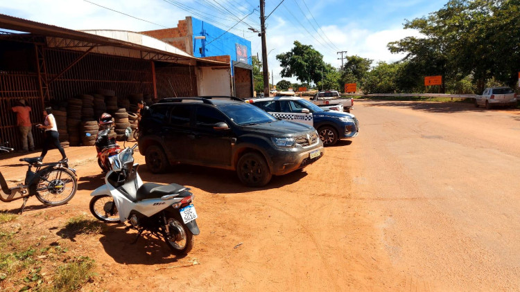 homem é morto a tiros em Vila Bela; irmão espaca após arma falhar
