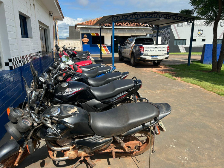PM apreende 11 motocicletas durante ações da Operação Tolerância Zero em Pontes e Lacerda