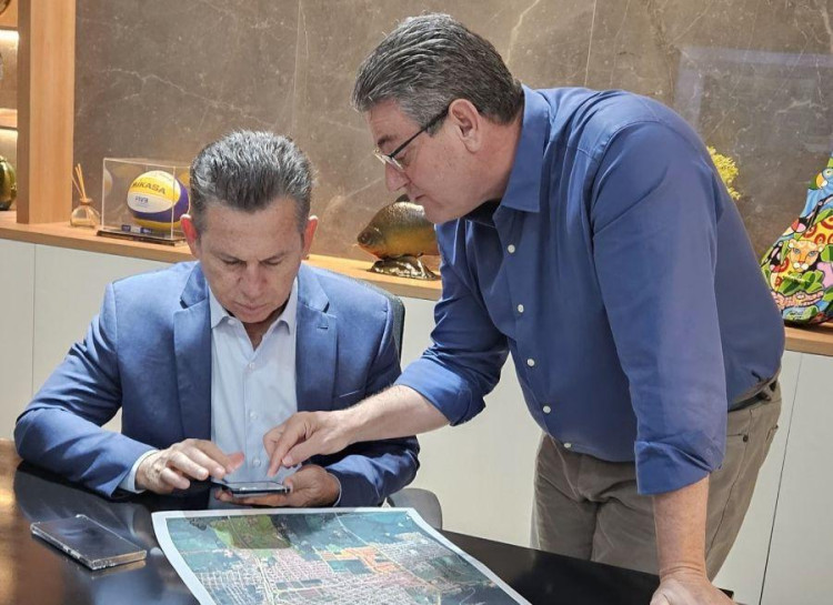 Deputado Valmir Moretto atende pedido da população feito pelo prefeito Pabollo e vereador Neilson e asfalto chegará no Roncador