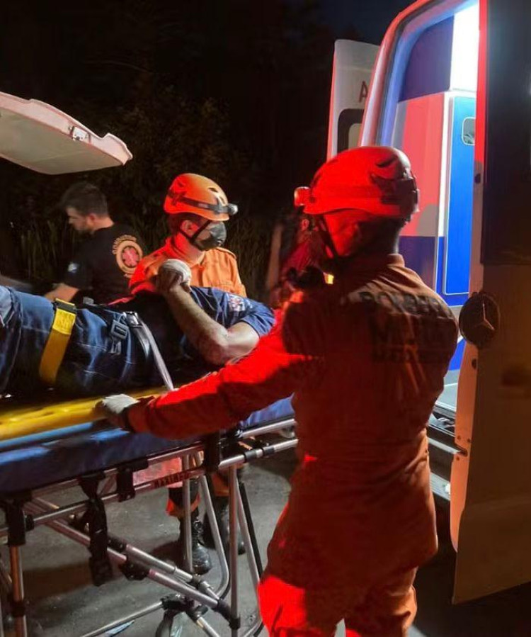 Paciente morre após ambulancia em que estava se envolver em acidente