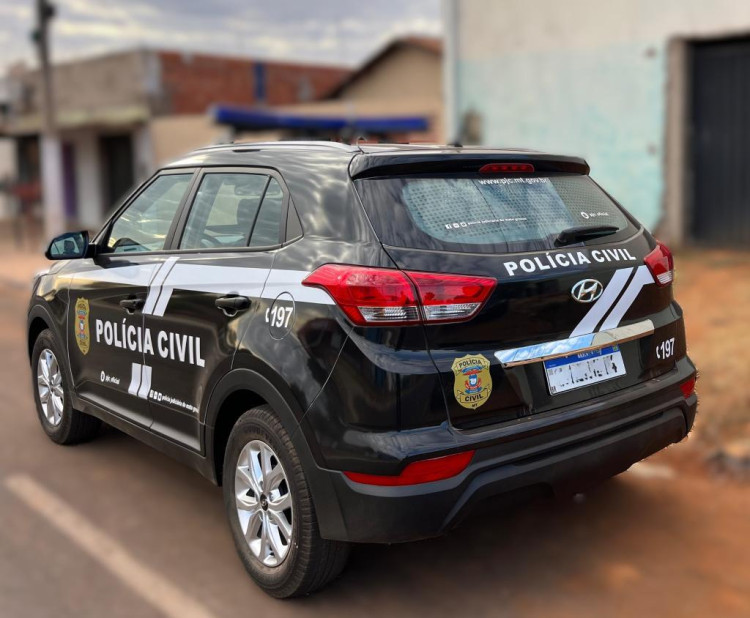 Polícia Civil prende homem por descumprir medidas protetivas e agredir ex-namorada