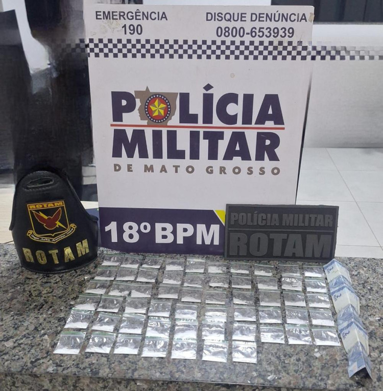 Rotam prende homem por tráfico de drogas e apreende 57 porções de cocaína