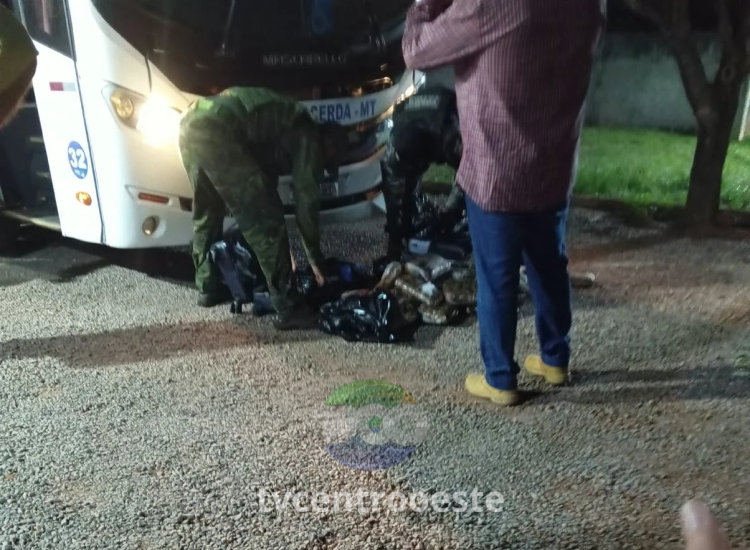 Drogas são encontradas em ônibus que transportava pacientes de Pontes e Lacerda para Cuiabá