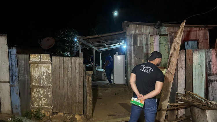 Três morrem em ataque a tiros no bairro Altos da Glória