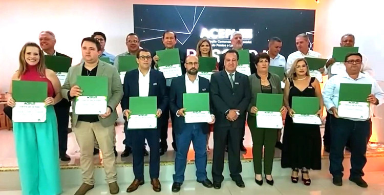 Associação Comercial empossa diretoria. Eridson Vieira permanece na presidência