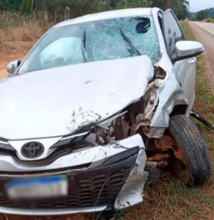 BR 174: motociclista morre ao colidir com carro