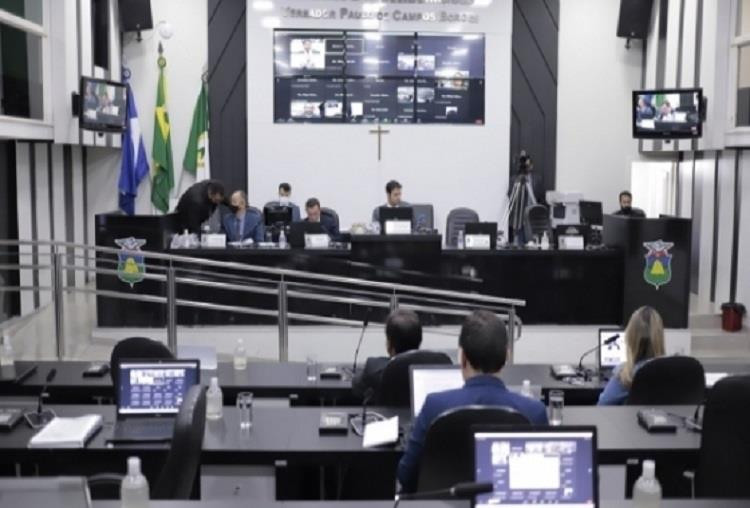 Câmara de Cuiabá aprova RGA de 8% aos concursados e vale alimentação para comissionados