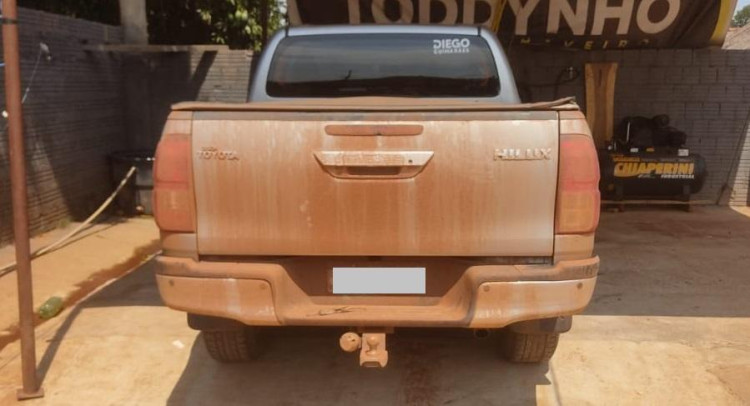 Camionetes furtadas em Cuiabá são recuperadas pela Polícia Civil na fronteira e sete são detidos