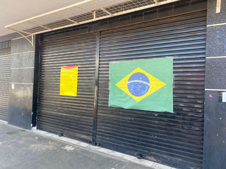 Comércio de portas fechadas: empresários apoiam paralisação, em PL