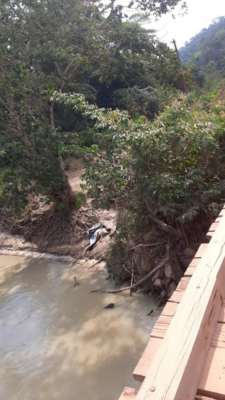 Corpo de homem com ferimentos de bala é deixado às margens do Rio Sararé