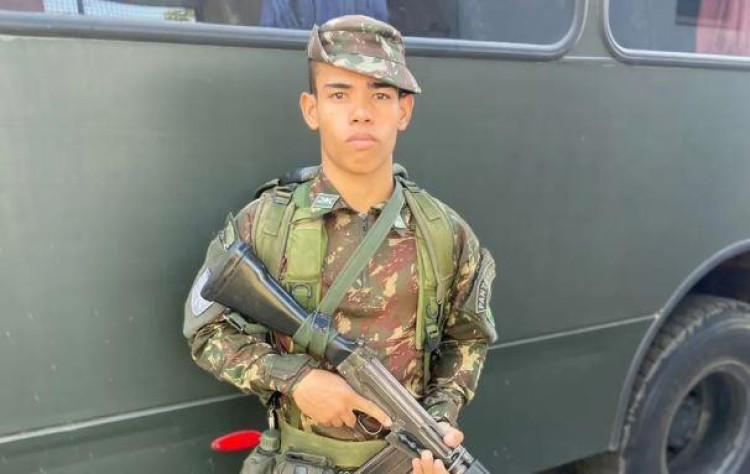 Corpo de soldado do Exército é encontrado pelos bombeiros no fundo do Rio Paraguai