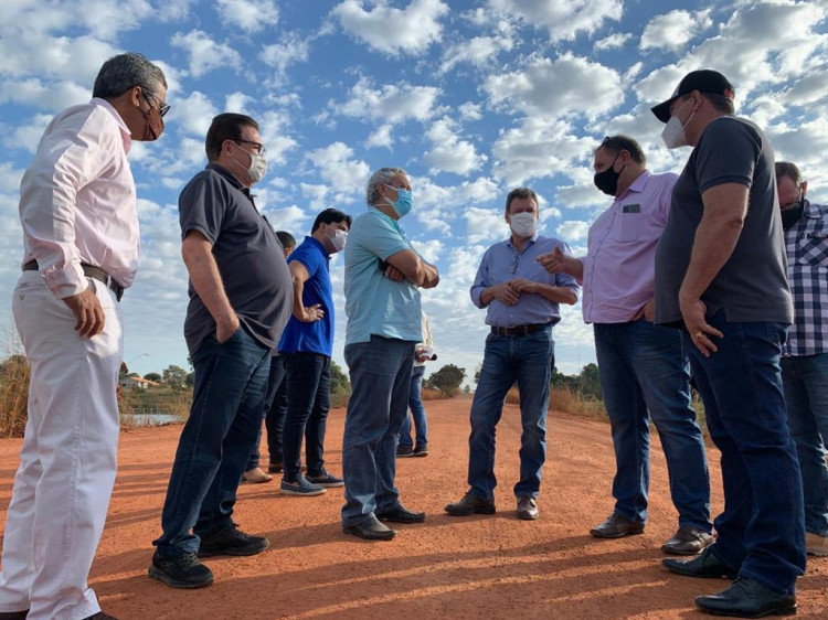 Deputado Moretto e secretário Marcelo de Oliveira vistoriam 43 obras na região Oeste