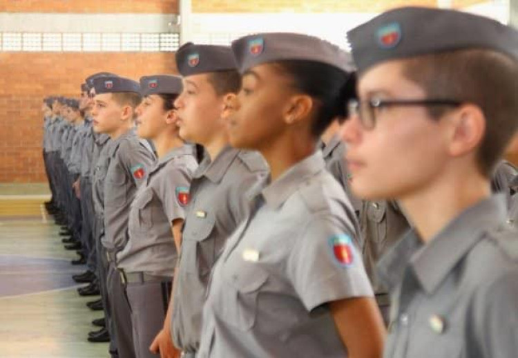 Entenda o projeto da implantação da Escola Cívico Militar em Pontes e Lacerda