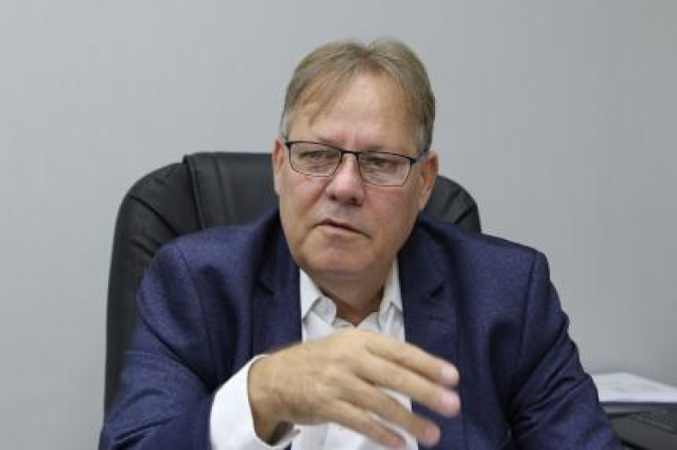 Estado anuncia realização de concurso na Saúde este ano