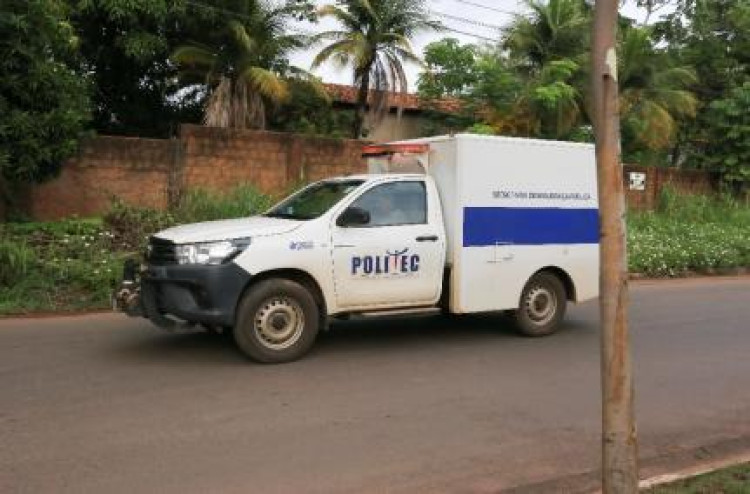 Estudantes encontram crânio e ossada humana durante aula de campo