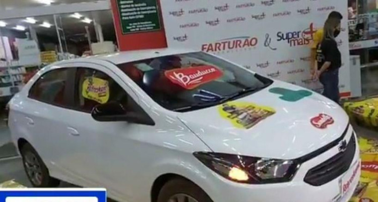 Farturão e SuperMais finalizam promocao do dia das mães com sorteio de um carro