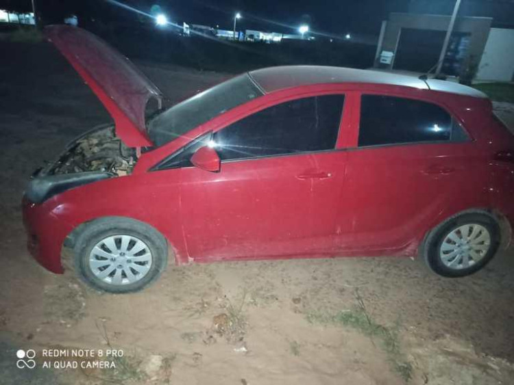 Homem compra e tenta negociar carro roubado em Comodoro