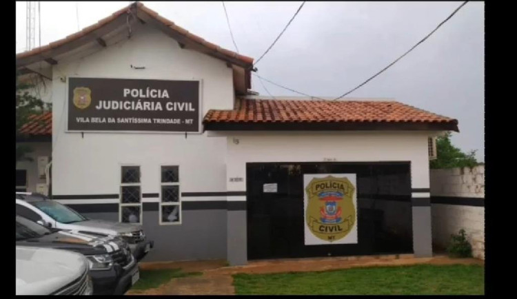 Homem que espancou e manteve esposa em cárcere privado em Vila Bela é preso pela Polícia Civil