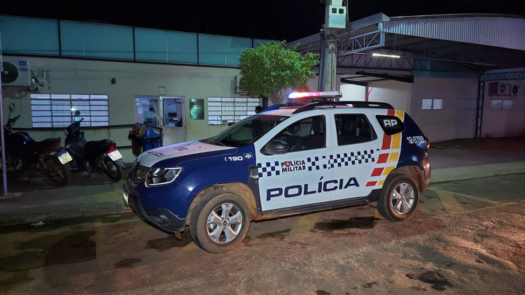 Homem tenta matar namorado da ex-mulher, em PL