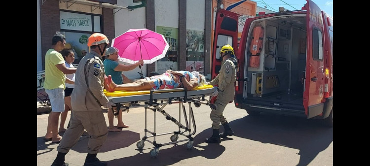 Idosa é atropelada ao atravessar avenida, em Pontes e Lacerda