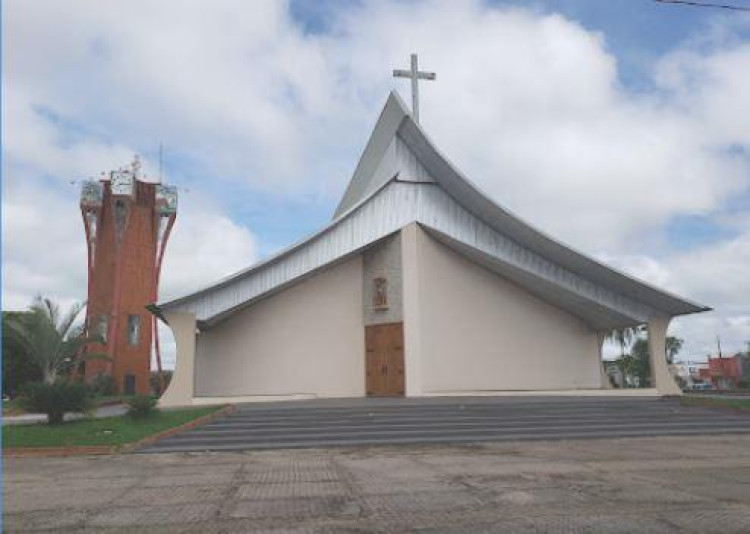 Igreja Católica de Quatro Marcos é alvo de Fake News envolvendo política