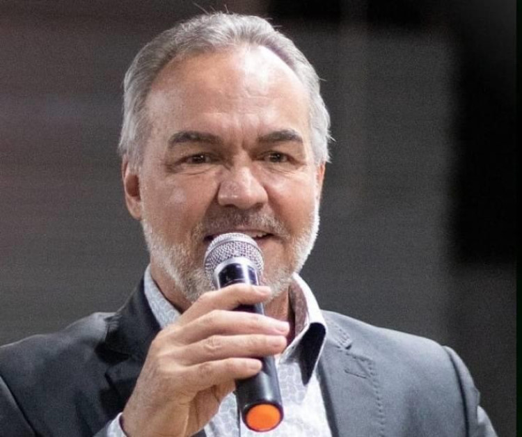 Morre Pastor Toninho, vítima da Covid-19