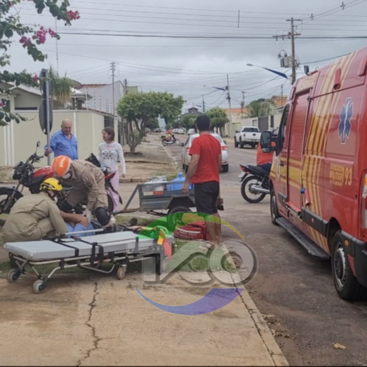 Motociclista sofre perfuração no pé após acidente de trânsito em Pontes e Lacerda