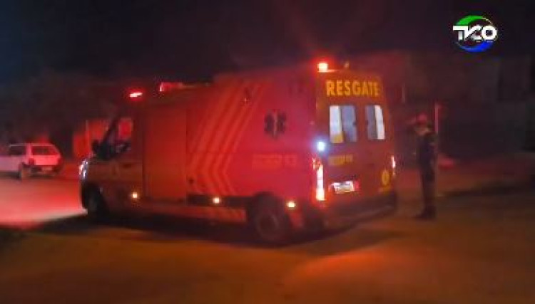 Mulher bate no marido com pau e capacete; suposta traição seria o motivo, em Pontes e Lacerda