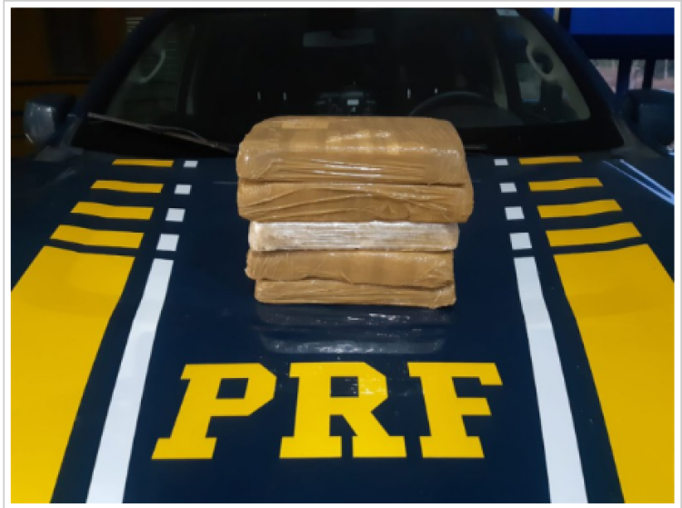 Passageiro de Pontes e Lacerda é preso com drogas em ônibus