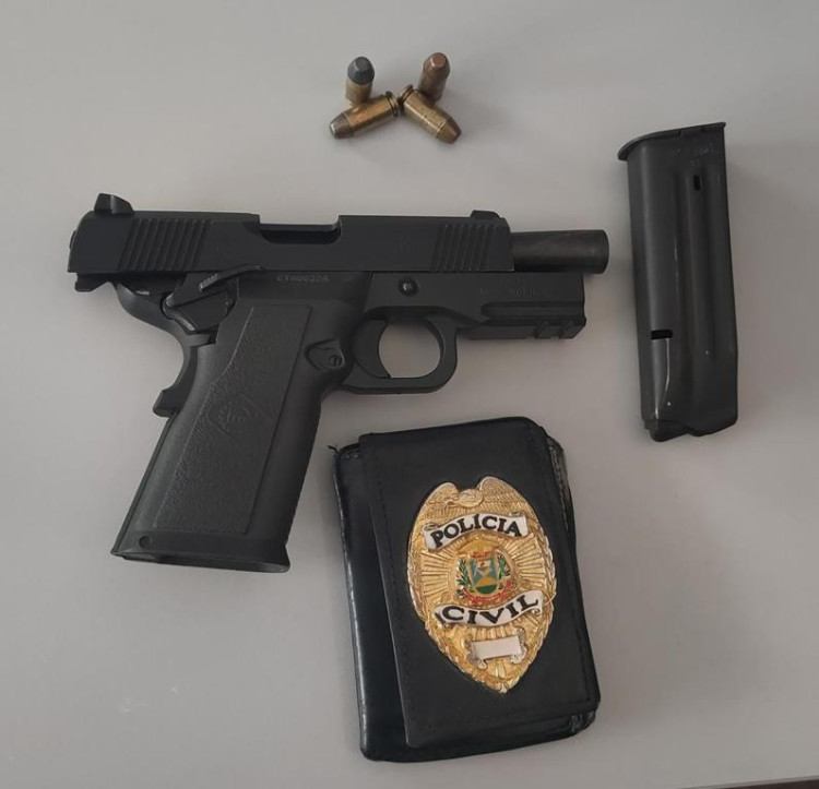 Polícia Civil apreende arma e impede roubo que aconteceria esta madrugada em Pontes e Lacerda