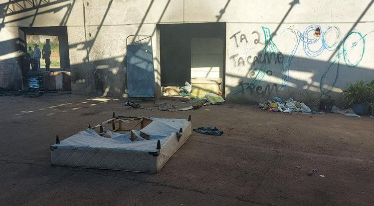 Prefeitura tenta tirar usuários de droga da Vila Olímpica